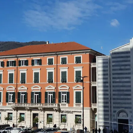 Central La Spezia